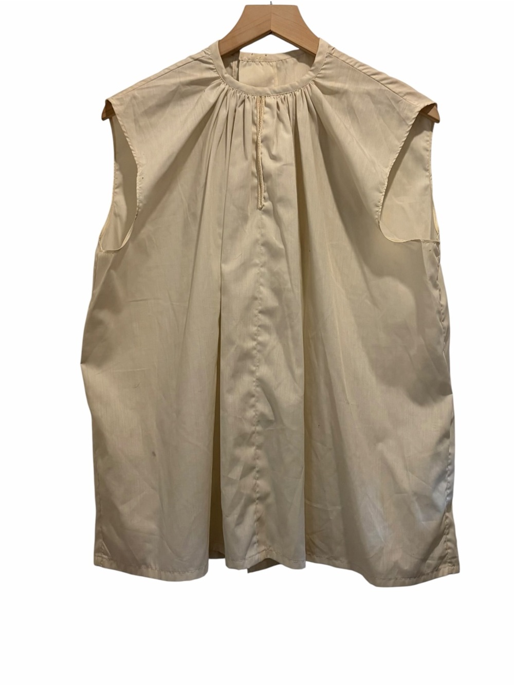 Vintage Metropolitan Opera House Children’s Ivory Nightgown – Victorian Edwardia
